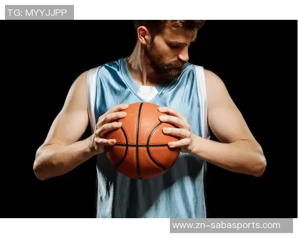 哈特在阿布扎比分享篮球魅力感受团结与激情的力量 哈特在阿布扎比分享篮球魅力感受团结与激情的力量