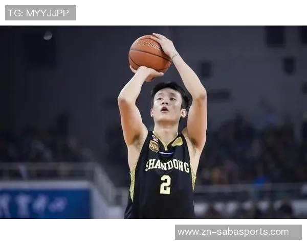 卢赞大洛防守能力突出近期三分球表现令人惊艳 卢赞大洛防守能力突出近期三分球表现令人惊艳