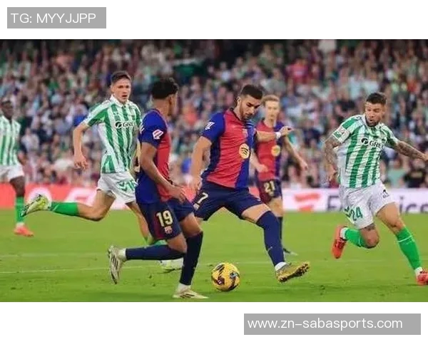 欧协联首轮精彩回顾水晶宫轻取基辅迪纳摩巴列卡诺佛罗伦萨双双获胜 欧协联首轮精彩回顾水晶宫轻取基辅迪纳摩巴列卡诺佛罗伦萨双双获胜