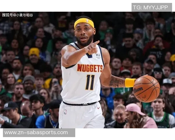 迈克布朗在勇士拓展进攻理念但坚实防守基础依然不可或缺 迈克布朗在勇士拓展进攻理念但坚实防守基础依然不可或缺