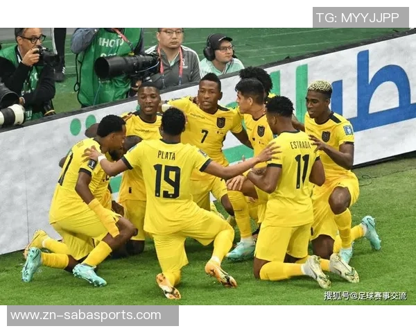 黄蜂主帅称卡尔克布伦纳攻防能力提升7中7砍14分展现出色表现 黄蜂主帅称卡尔克布伦纳攻防能力提升7中7砍14分展现出色表现