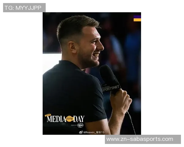 里夫斯谈与詹姆斯东契奇共打球的责任感与自我期许 里夫斯谈与詹姆斯东契奇共打球的责任感与自我期许